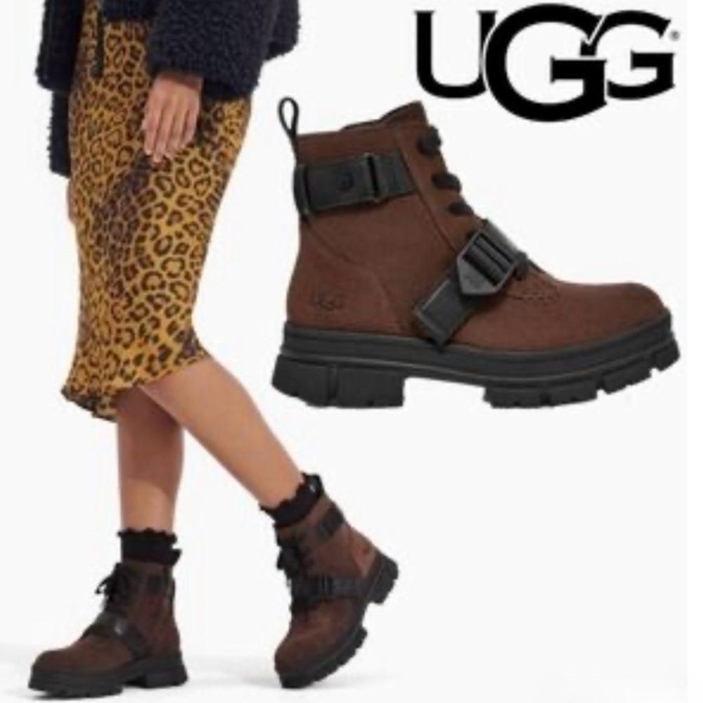 UGG Ashton Lace Up
Brown Suede lace up boots size US size 9 women waterproof